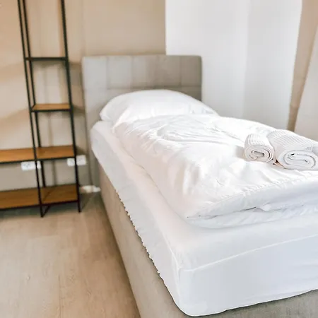 Doreyhome P7 - Ruhig - Zentral - Gemuetlich - 5 Personen Apartment Passau